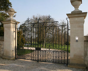 Portail portillon en fer forgé massif portail battant portail coulissant  métallique 