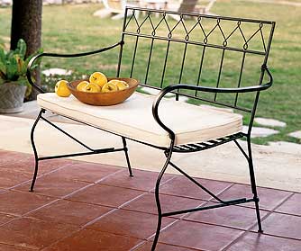 canapé en fer forgé – canapé de jardin – banc en fer forgé – banquette en fer forgé – siège de jardin en fer forgé – salon de jardin – salon en fer forgé