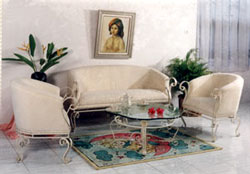 canapé en fer forgé – canapé de jardin – banc en fer forgé – banquette en fer forgé – siège de jardin en fer forgé – salon de jardin – salon en fer forgé