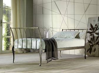 canapé en fer forgé – canapé de jardin – banc en fer forgé – banquette en fer forgé – siège de jardin en fer forgé – salon de jardin – salon en fer forgé