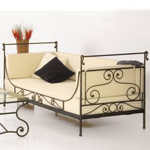canapé en fer forgé – canapé de jardin – banc en fer forgé – banquette en fer forgé – siège de jardin en fer forgé – salon de jardin – salon en fer forgé