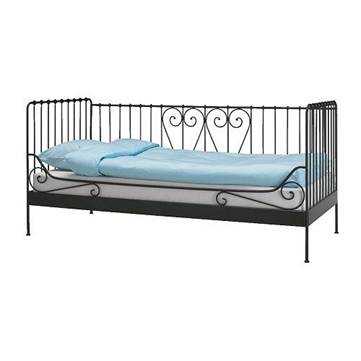 canapé en fer forgé – canapé de jardin – banc en fer forgé – banquette en fer forgé – siège de jardin en fer forgé – salon de jardin – salon en fer forgé
