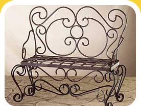 canapé en fer forgé – canapé de jardin – banc en fer forgé – banquette en fer forgé – siège de jardin en fer forgé – salon de jardin – salon en fer forgé